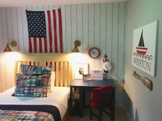 اتاق خواب دریایی کلاسیک آمریکای کوچک - زندگی جمع شده