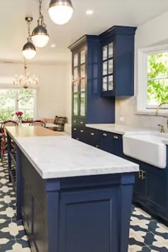 کابینت های آشپزخانه Navy Blue با سخت افزار طلا