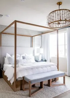 تخت خواب سایبان چوبی رنگ آمیزی شده با سرتخت خاکستری روشن - انتقالی - اتاق خواب