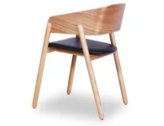 صندلی چوبی بازویی با پد مشکی