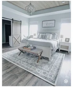 اتاق خواب خاکستری و آبی روشن