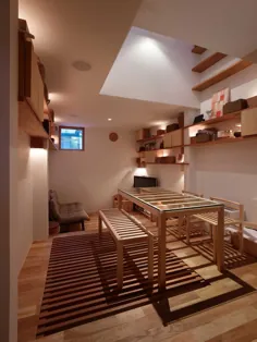 مینیمالیست ژاپنی درون یک خانه کوچک در نادا ، ژاپن