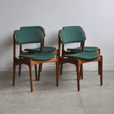 صندلی های ناهار خوری توسط اریک بوچ برای O.D.  Møbler ، دهه 1960 ، مجموعه 4 |  اریک بوچ |  Oddesense Maskinsnedkeri |  Vinterior