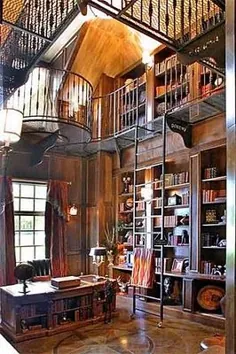 نردبان کتابخانه در ذهنم است.