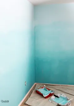 چگونه می توان دیوارهای اتاق خواب Ombre را با این روش رنگ COOL DIY ایجاد کرد - تمام جزئیات را یاد بگیرید!