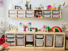 Como deve ser uma estante Montessori do quarto infantil؟