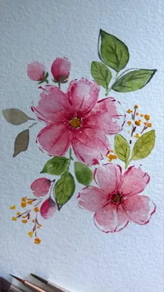 گل‌های صورتی در نقاشی آبرنگ