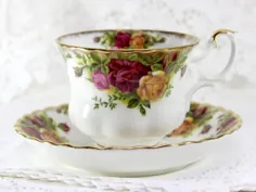 Royal Albert Old Country Roses ، با مارک 1962 ، فنجان چای برای لیوان چای خوری و بشقاب پرتغال انگلیس 15445