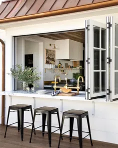 طراحی داخلی |  املاک و مستغلات در اینستاگرام: "من همیشه ایده پنجره آشپزخانه با میله روباز را دوست داشتم ... خانه جدید ما پنجره ای مانند این نخواهد داشت زیرا ما در آن زندگی می کنیم ..."