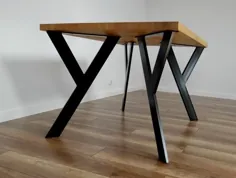 پایه های میز فلزی نیز برای میزهای گرد.  پای میز ناهار خوری صنعتی.  پایه های میز استیل برای چوب اصلاح شده.  پاهای میز آهنی