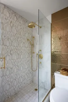 کاشی های طلا بر روی دیوارهای حمام - معاصر - حمام