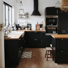 خانه ای در جنوب فرانسه با آشپزخانه مشکی دوست داشتنی