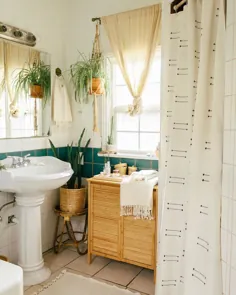 چگونه می توان حمام اجاره ای را با هزینه کمتر از 200 دلار صنوبر ساخت