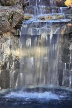 80 استخر افسانه با آبشارها (تصاویر)