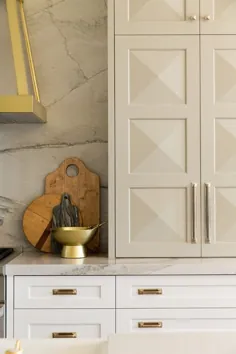 نقاشی کابینت های آشپزخانه: رنگ های مورد علاقه ما برای کار