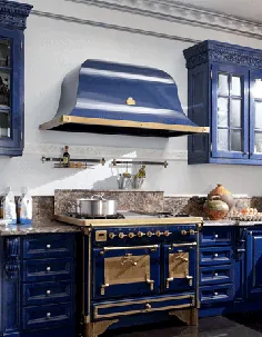 طرح آشپزخانه رویال آبی ، کابینت های آشپزخانه چوبی حک شده