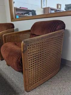 صندلی اتاق نشیمن مدرن بلوط و عصا 3 موجود است |  اتسی