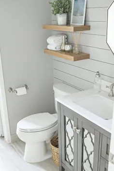 بازسازی حمام کوچک - قفسه های شناور ، دیوار لهجه گلدان خاکستری خاکستری
