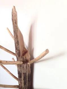 آویز کت قفسه ای چوبی طبیعی آویز کت Driftwood |  اتسی