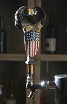 American Bald Eagle USA Flag Shield Novelty نوشیدنی آبشار مجسمه شکل با پایه