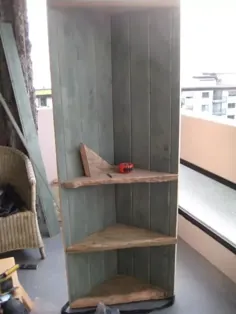 نحوه ساخت یک قفسه گوشه ای از چوب اصلاح شده