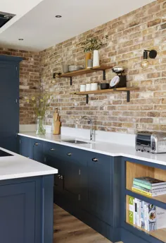 برداشتی تازه و مدرن از طراحی آشپزخانه کلاسیک آبی