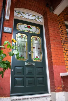درب ورودی تزئین شده ادواردیان با شیشه های رنگی - درب های Cotswood