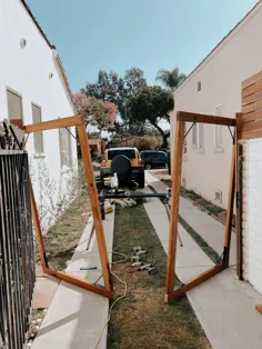 DIY: نحوه ساخت یک دروازه مدرن چوبی - BLANCO BUNGALOW