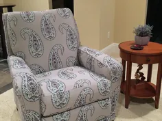 چگونه می توان یک صندلی تکیه دار را دوباره نصب کرد