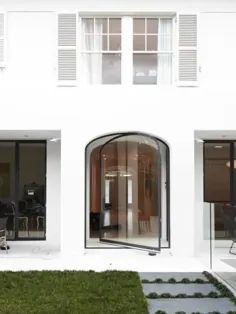 مونتاژ: 17 (بیشتر) خانه های مدرن با پنجره های ارسی - Paperblog