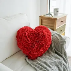 بالش پرتابی تزئینی گل دار شکل قلب عاشقانه (قرمز)