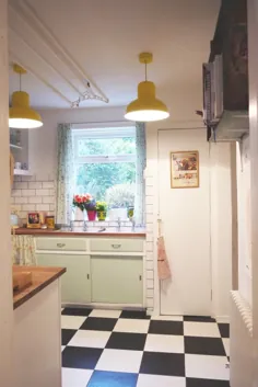قبل و بعد: نوسازی آشپزخانه 1950 به روز شده است