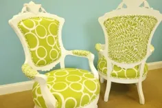 صندلی های چوبی نقاشی شده با روکش تمام عیار ویکتوریا <3