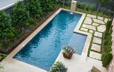 با استخر شنا حیاط خانه کوچک خود را صنوبر کنید - 19 ایده طراحی
