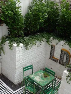 باغ حیاط کاشی موزاییک سیاه و سفید ویکتوریا - وبلاگ باغ لندن