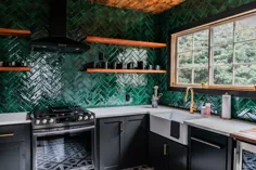 امسال آشپزخانه هایی با رنگ سبز تیره بیشتر پیش بینی شده است؟
