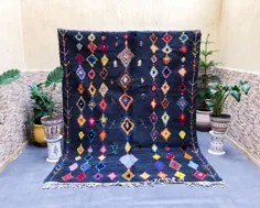 فرش مراکشی خاکستری با نقش و نگارهای رنگارنگ فرش آزیلال سفارشی |  اتسی