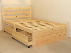 تختخواب و تختخواب سختگیر - قاب تخت خواب کاج سامرست شامل کشوهای ذخیره سازی ، 4 فوت دوتایی