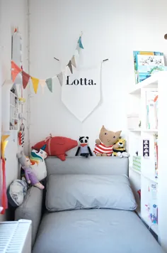 یک اتاق کودکانه رنگارنگ و گوشه دار برای همه نیازهای کودکان