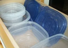 سازماندهی ظروف پلاستیکی