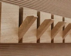 قفسه کت دیواری مدرن 4 قلاب ساخته شده از چوب Nogal Cafetero.  |  اتسی