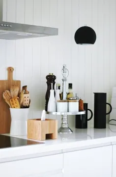 10 روش زیبا برای نظم بخشیدن به میز آشپزخانه