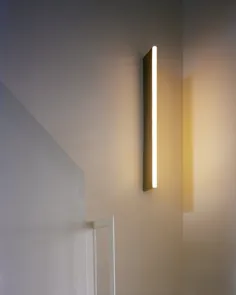 Tube Wall Light - مایکل آناستاسیادس