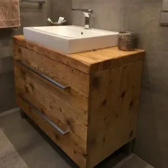 مبلمان چوبی در حمام: الهام بخش روستایی و مدرن ساخته شده از چوب های اصلاح شده