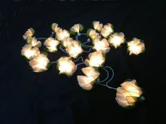 لوتوس سفید با چراغ های رشته ای برگ برای PatioWeddingParty |  اتسی