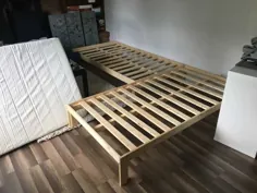 ما دو قاب تخت خواب ارزان IKEA را به یک مبل مقطعی تبدیل کردیم