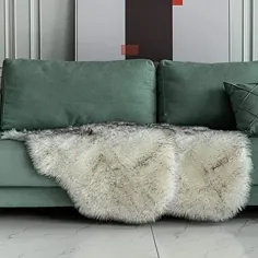 Carvapet 2 قطعه نرم صندلی خز مصنوعی روکش صندلی روکش نیمکت مخمل خواب دار پوست گوسفند فرش اتاق خواب اتاق نشیمن 2 x 3 پا ، سیاه / سفید
