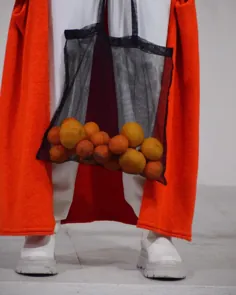 نالنگی میقولی ؟ 🧡

______________________
#orange #orangevibes #tangerine #details #bag