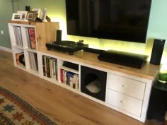 واحد تلویزیون و ذخیره سازی ضبط وینیل در یک KALLAX - IKEA Hackers