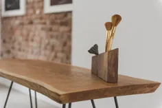 میز تحریر چوبی ، لوازم جانبی میز ، جا مدادی ، سازمان دهنده دفتر ، سازمان دهنده میز میز چوبی ، هدیه همکار ، هدیه چوبی ، دکوراسیون اداری روستیک